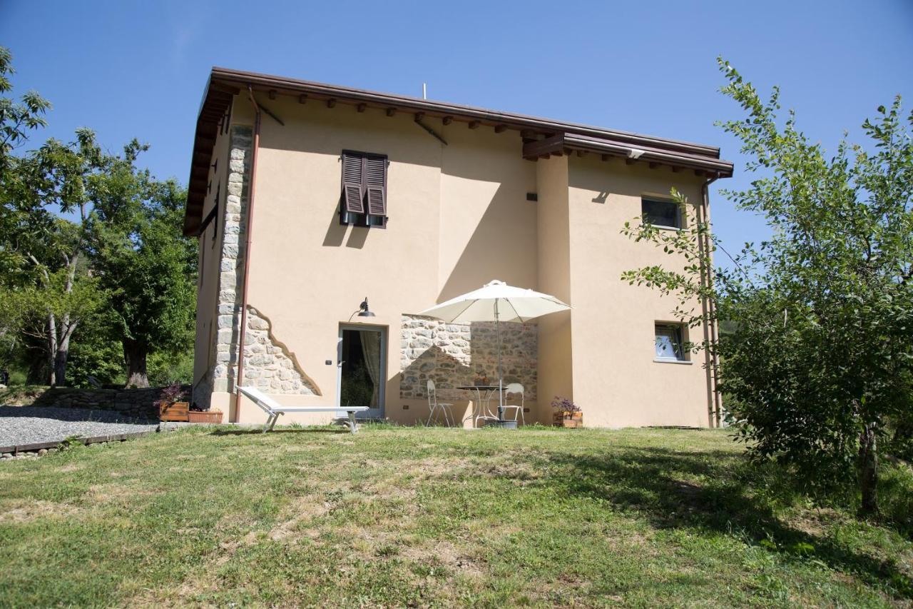 Podere Groppini Fivizzano Exteriör bild