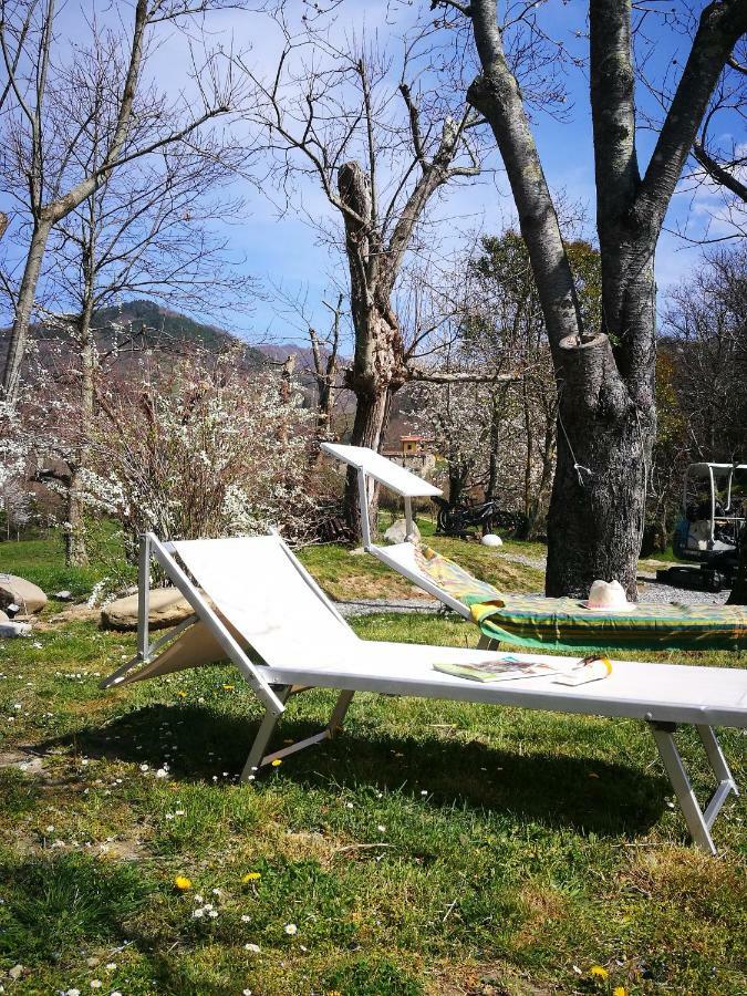 Podere Groppini Fivizzano Exteriör bild