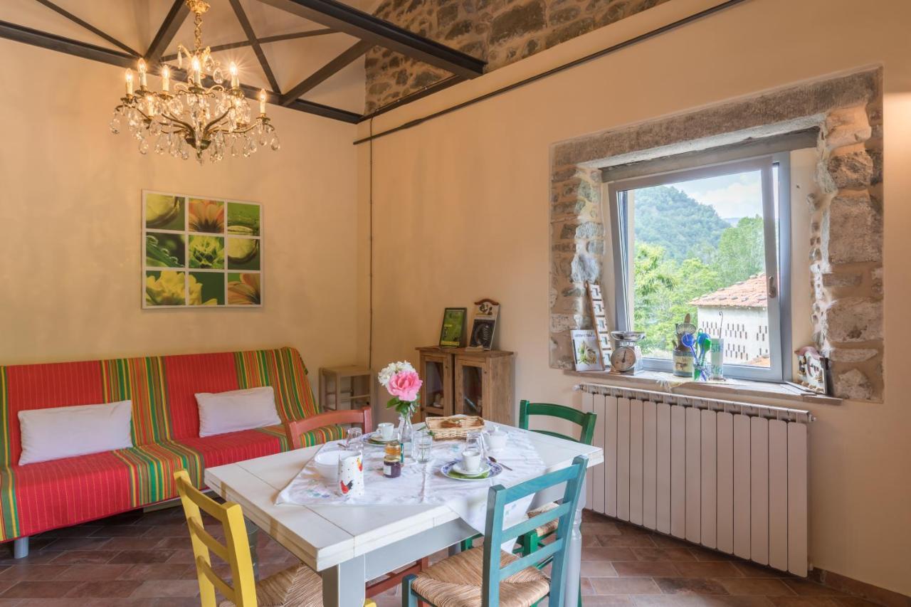 Podere Groppini Fivizzano Exteriör bild